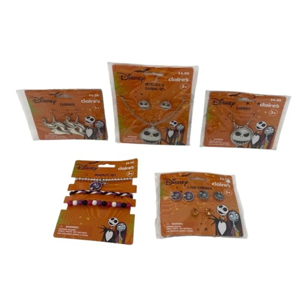 Disney Nightmare Before Christmas Jewelry Set Claires Necklace Earrings Bracelet